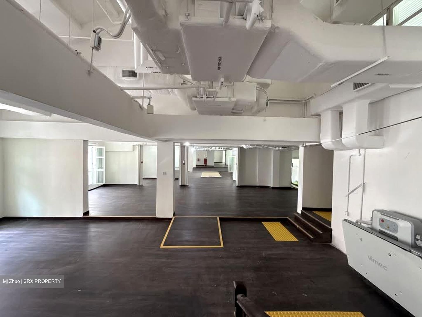 China Square Central (D1), Office #604213221